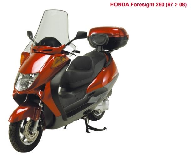 Szyba Honda Foresight 250 Givi D199ST 97-08